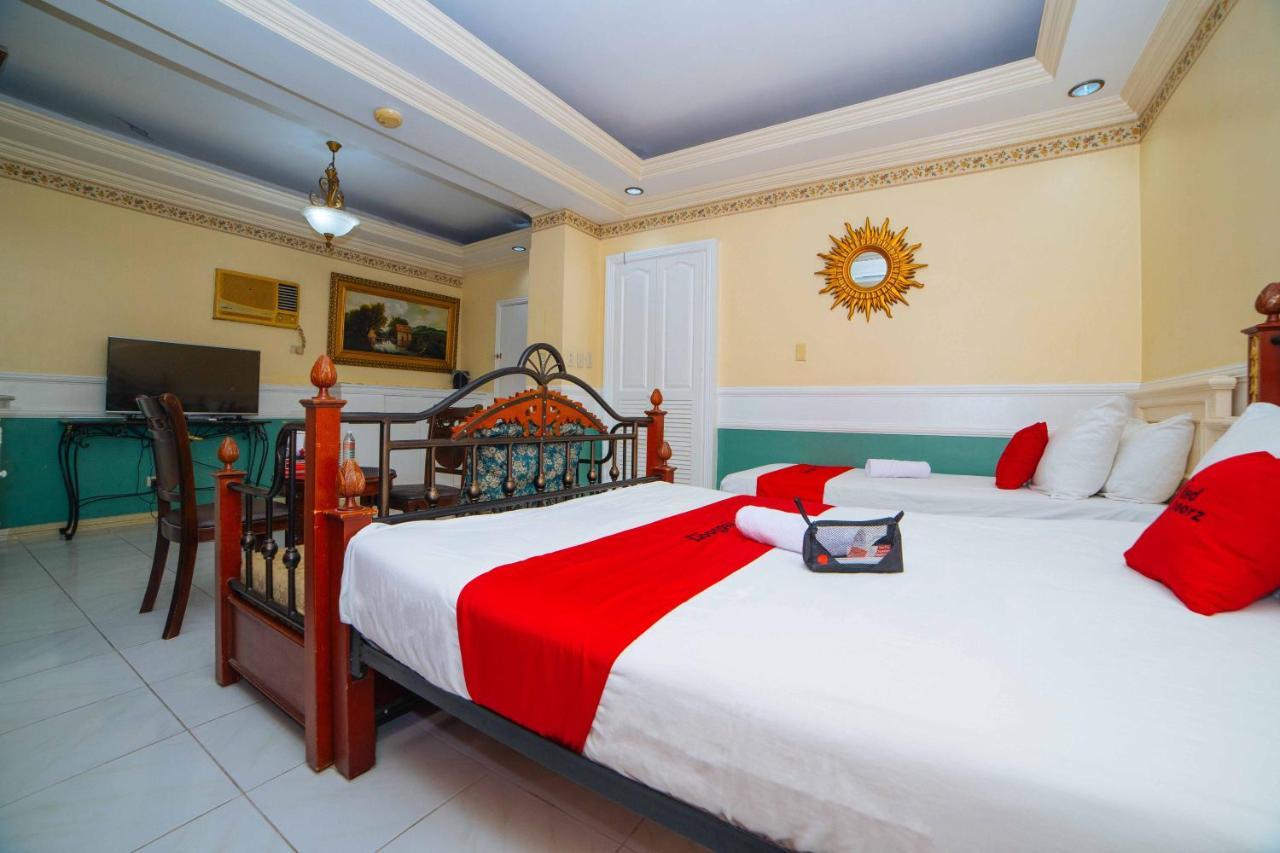 Reddoorz @ Fields Avenue Angeles City Екстер'єр фото