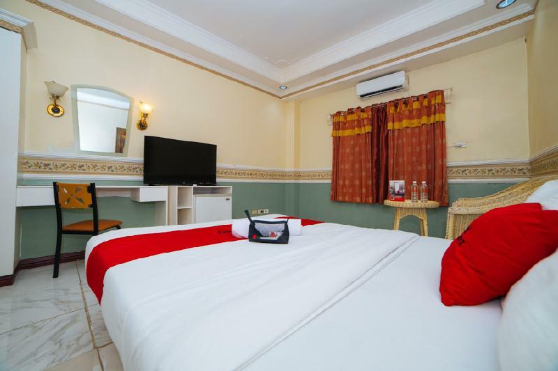 Reddoorz @ Fields Avenue Angeles City Екстер'єр фото